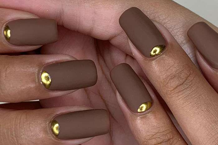 رنگ لاک قهوه‌ای