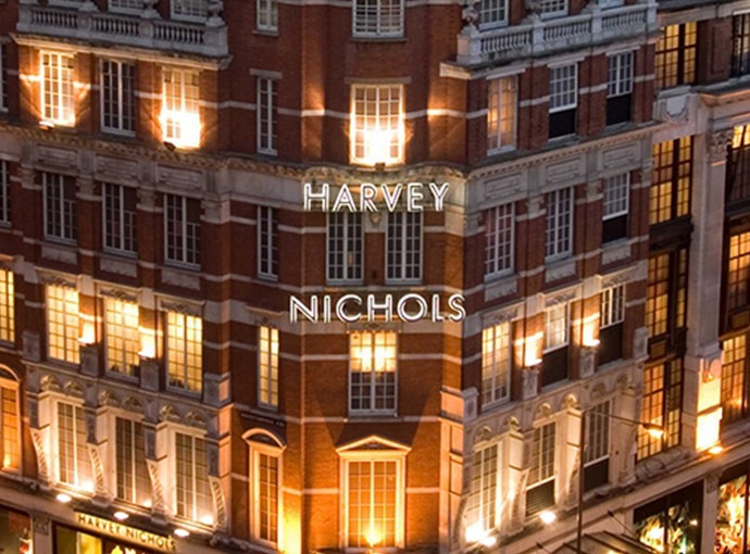 نمایشگاه شهر قرن و HARVEY NICHOLS