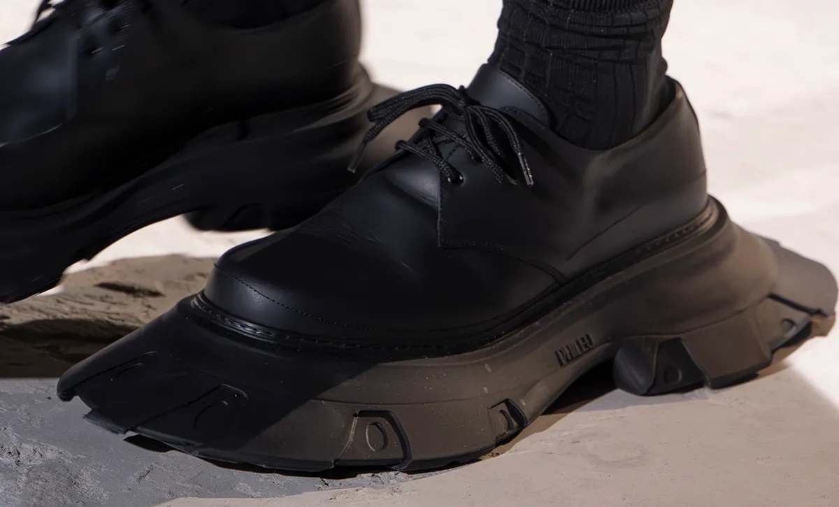 ترند کفش هفته مد 2024- همکاری Comme des Garçons & Phileo
