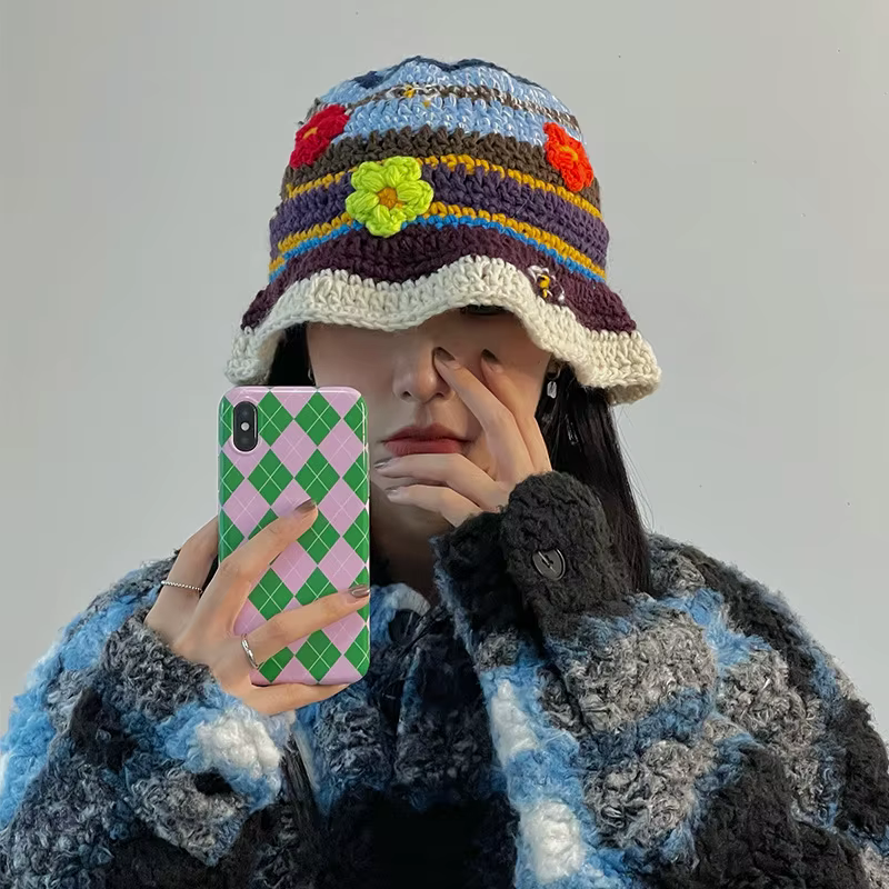 کلاههای لبهدار (Bucket Hats)
