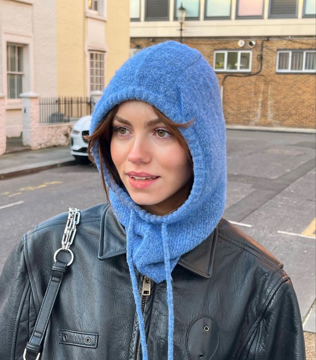 شال و کلاه یکسره (Snood)