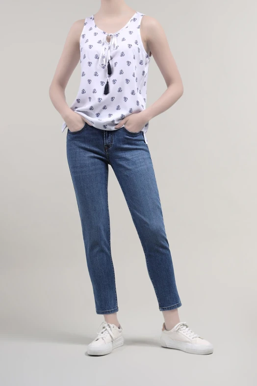 تاپ و شلوار زنانه سارک