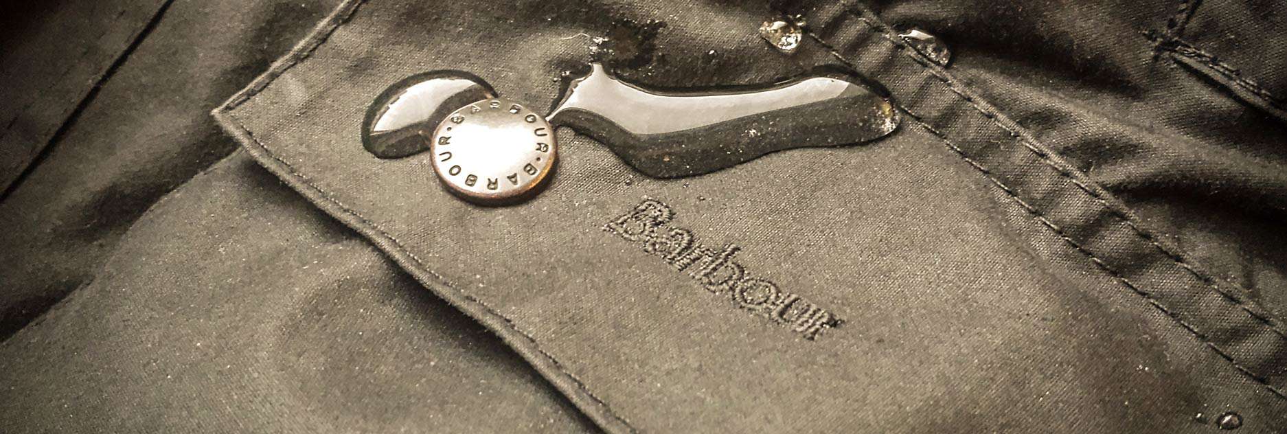 پارچههای واکسخورده یا روغنی (Waxed Cotton)