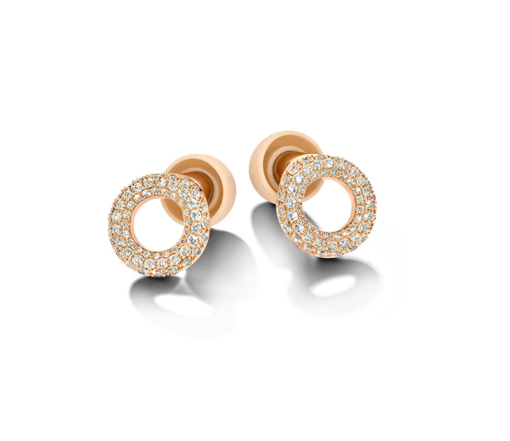 گوشگیر Loop Bling، نمونهای لوکس از برند Loop