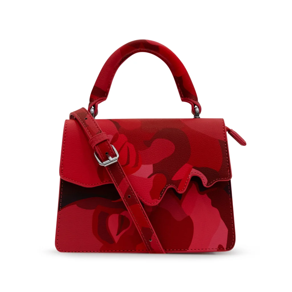 کیف محبوب برند کیدسوپر به نام Kissing Bag