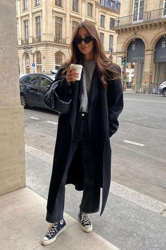 استایل زنانه با کفش آلاستار